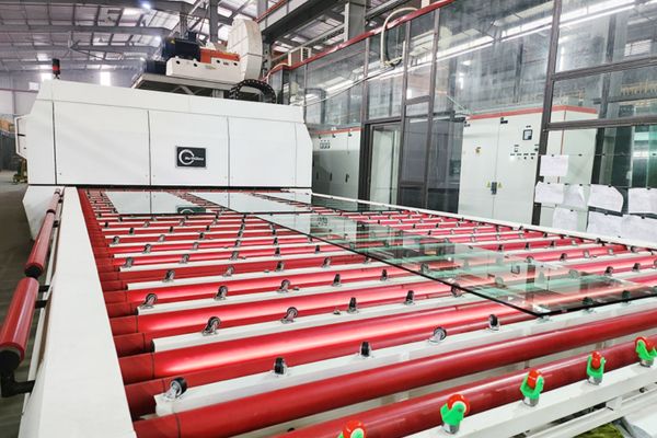 Công ty Cổ phần Cơ khí Đa Phúc xây dựng hệ thống máy móc sản xuất hiện đại