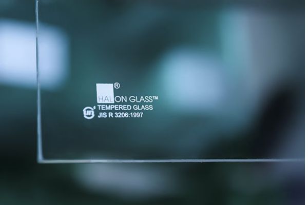 Kính cường lực Hải Long