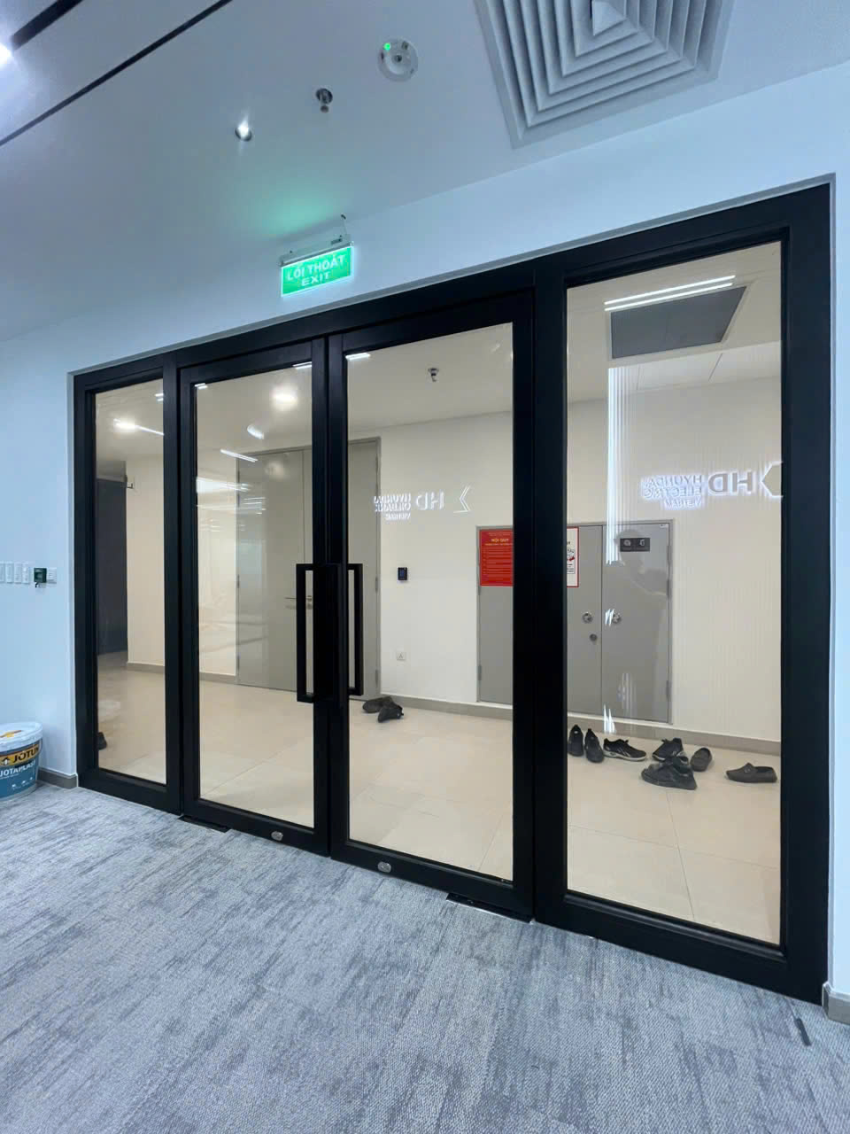 Các loại kính chống cháy phổ biến trong công trình hiện nay